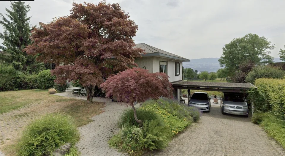 5½ ZIMMER-HAUS IN HOMBRECHTIKON (ZH), MÖBLIERT, TEMPORÄR