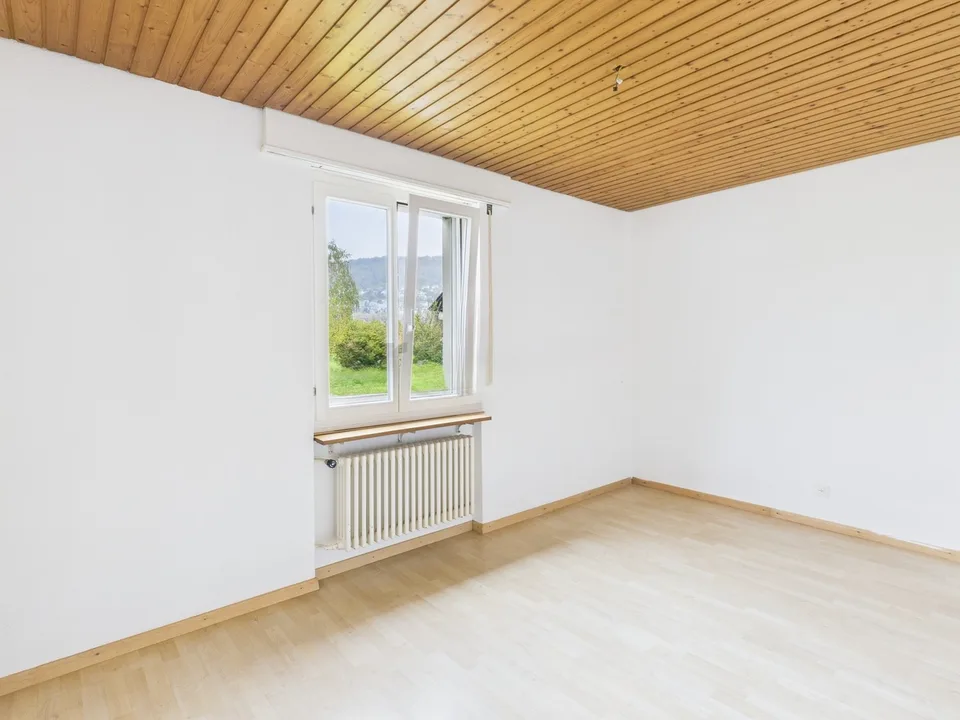 Attraktive 3.5-Zimmer-Wohnung mit 79.3 m2 in Full-Reuenthal
