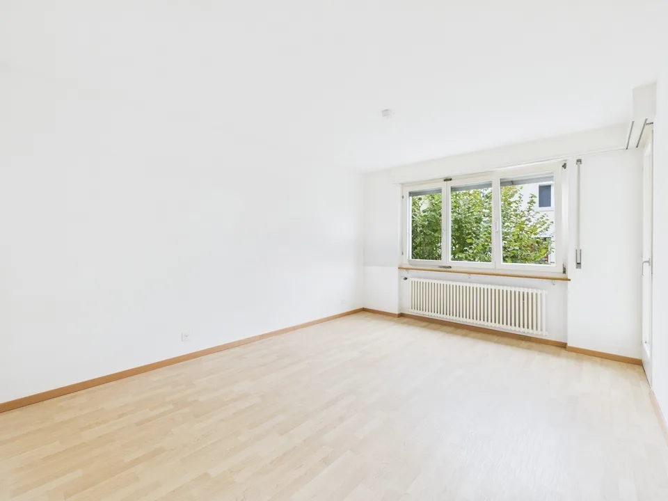 Attraktive 3.5-Zimmer-Wohnung mit 79.3 m2 in Full-Reuenthal