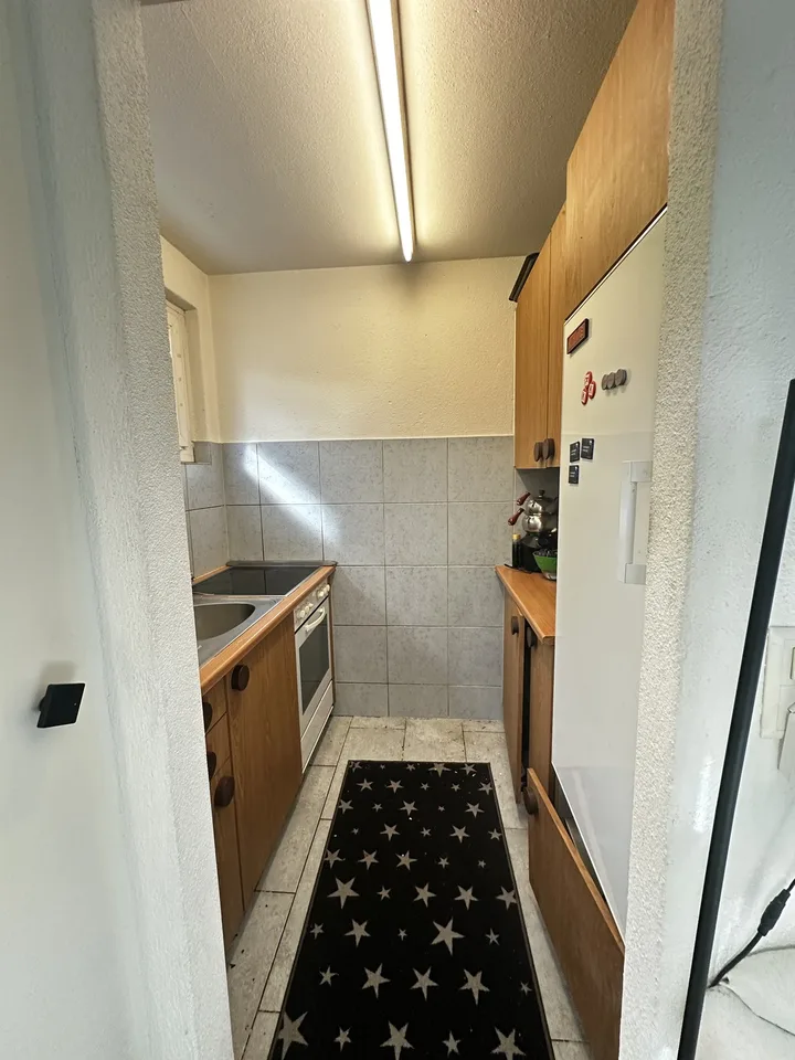 Gemütliche 1-Zimmerwohnung am Blumenrain, Biel – photo 2 sur 8