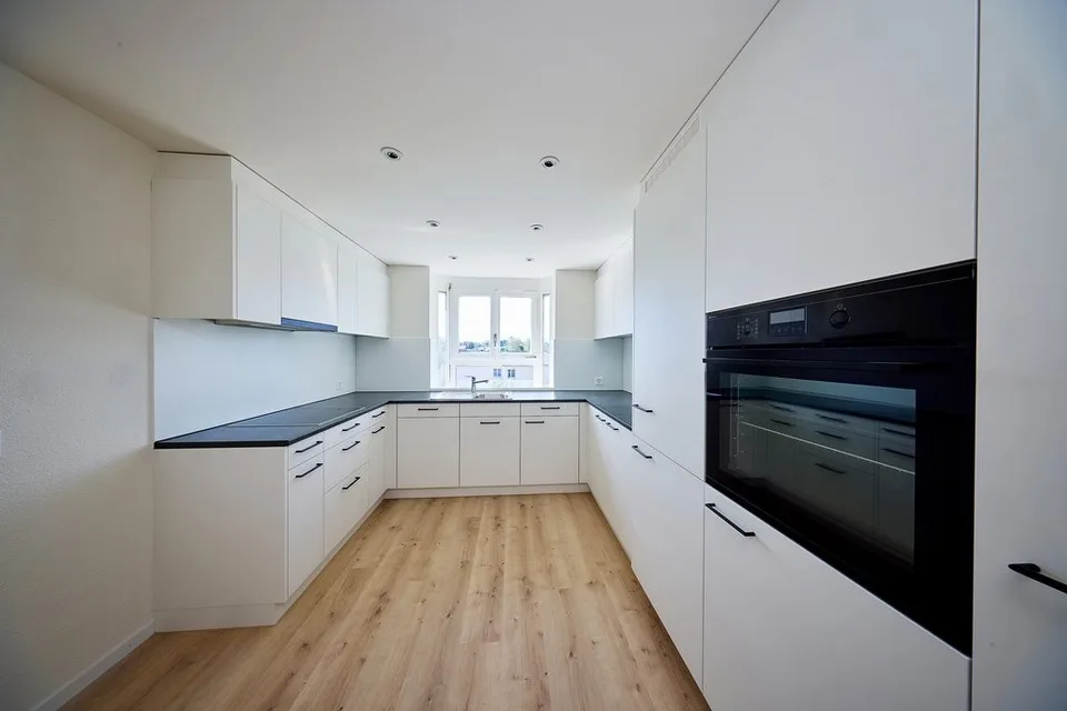 Schöne 5-Zimmer-Wohnung in Gümligen! – Foto 2 von 12