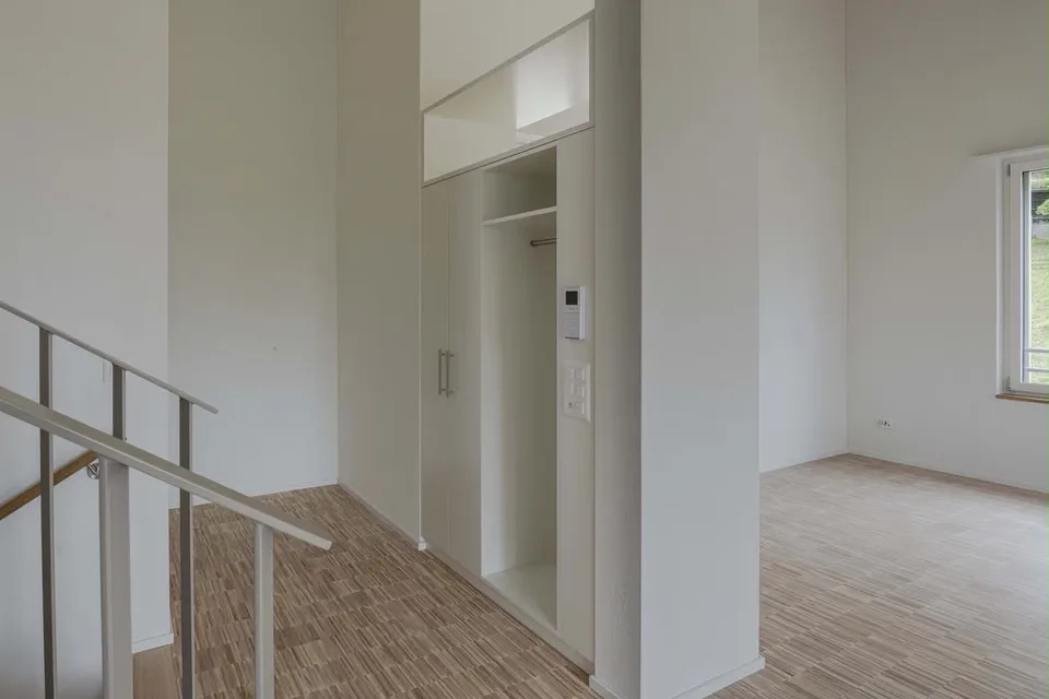 Moderne 3.5-Zimmer-Maisonette-Wohnung im Herzen von Hinwil-Hadlikon