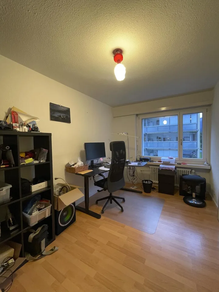 4.5-Zimmer-Wohnung mit grossem Balkon und Cheminee
