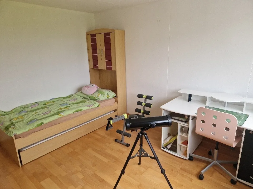 Helle 3,5 Zimmer-Wohnung mit Balkon und wunderschöner Aussicht