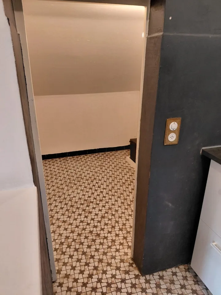 Studio 40m2 à Ânières 1’650.- charges comprises