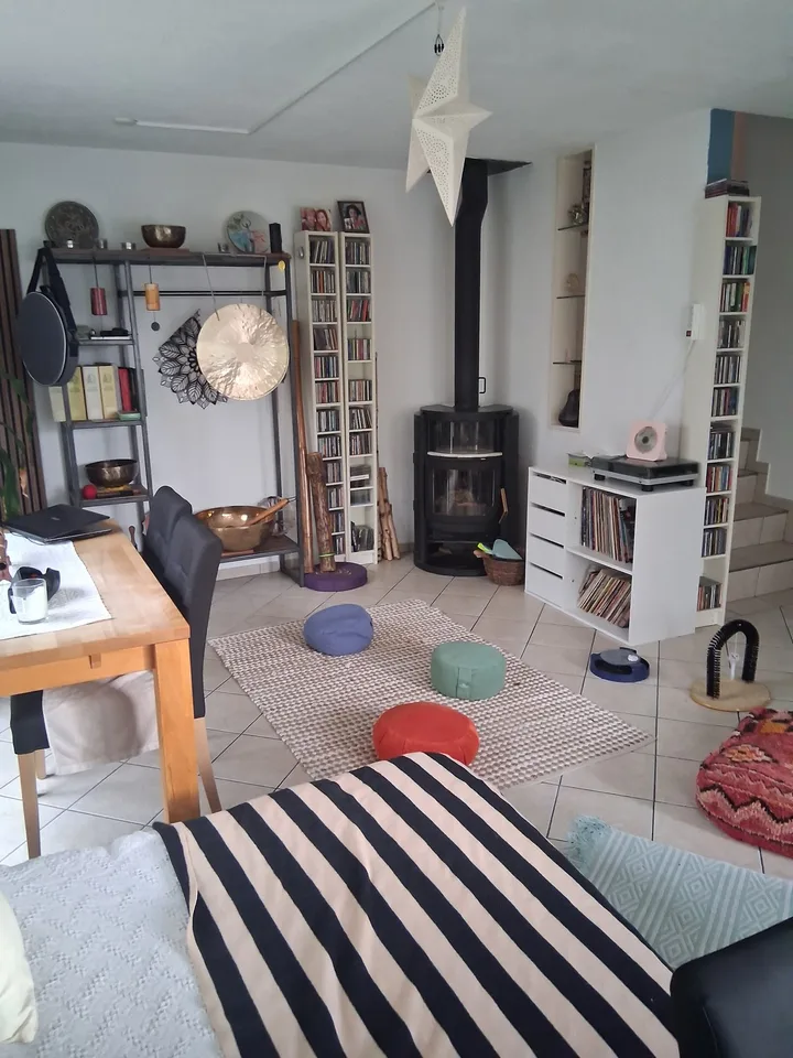 1 MitbewohnerIn gesucht für 2 unbewohnte Zimmer
