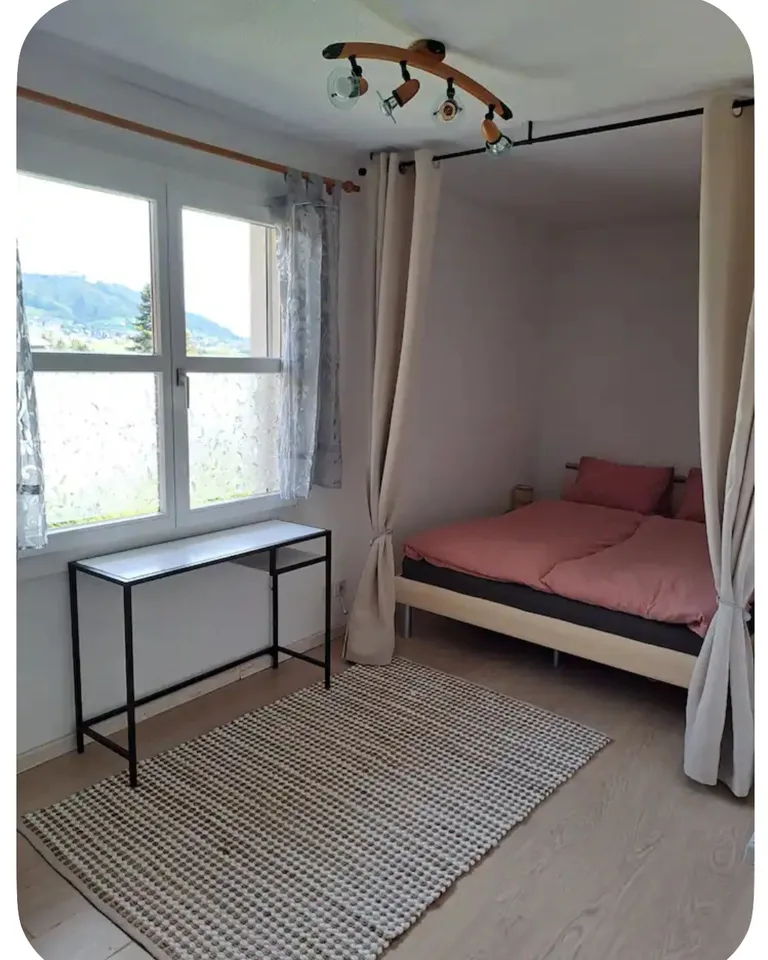 1 MitbewohnerIn gesucht für 2 unbewohnte Zimmer