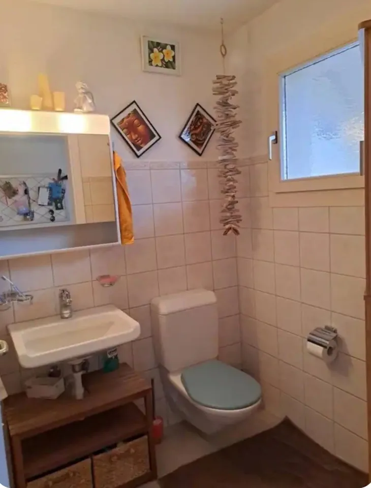 1 MitbewohnerIn gesucht für 2 unbewohnte Zimmer