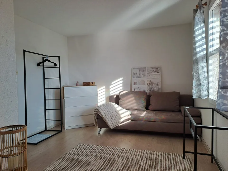 1 MitbewohnerIn gesucht für 2 unbewohnte Zimmer