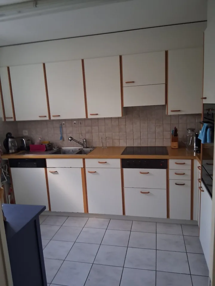 1 MitbewohnerIn gesucht für 2 unbewohnte Zimmer