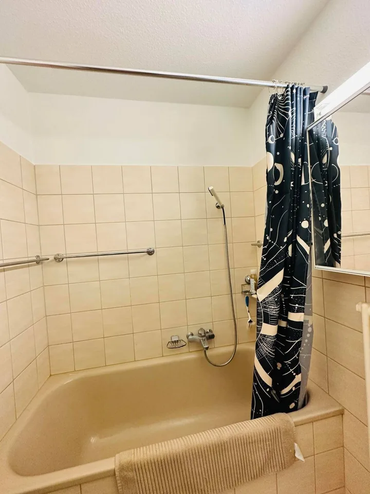 Zimmer in einer Wohngemeinschaft in Zürich