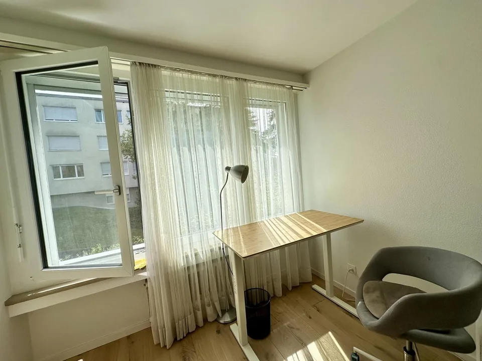 Zimmer in einer Wohngemeinschaft in Zürich