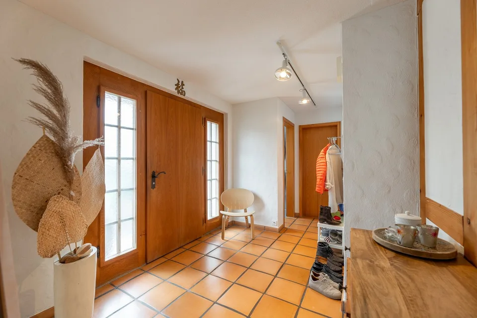 9 ½ Zimmer-Haus in Mettmenstetten kaufen – Foto 3 von 20