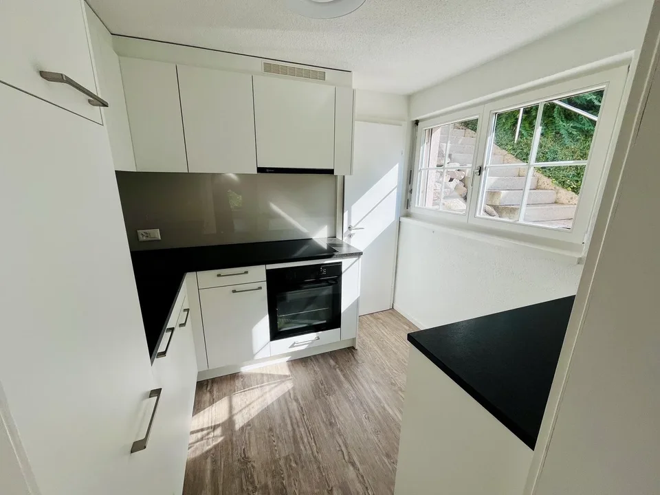 Charmante 2,5 Zimmer Wohnung im Grünen