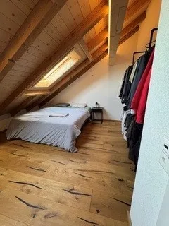 Hochmoderne Dachwohnung mit wunderschönem Dachbalkon – Foto 10 von 12