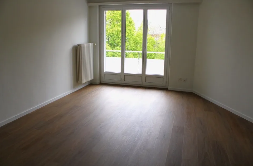 Schöne renovierte 2.5-Zimmerwohnung in Egg – Nachmieter per 1. November 2026 gesucht