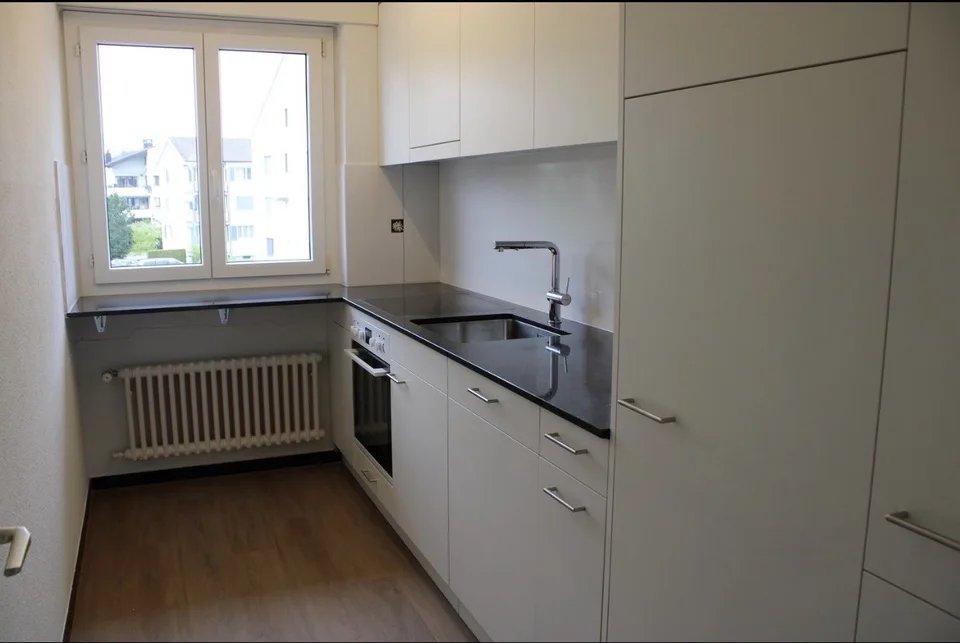 Schöne renovierte 2.5-Zimmerwohnung in Egg – Nachmieter per 1. November 2026 gesucht