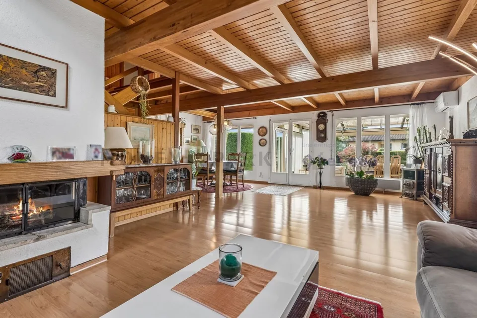 En exclusivité : Charmante maison individuelle à Founex avec grand terrain et beau potentiel – photo 3 of 13