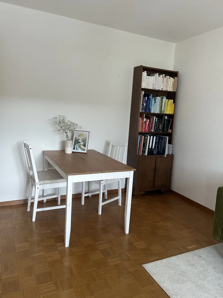 Schöne 2 Zimmerwohnung zu vermieten