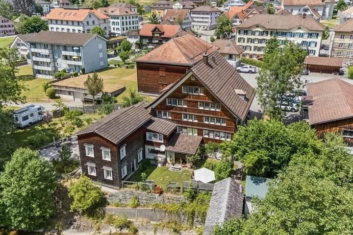 VIELFÄLTIGES, CHARMANTES, SANIERTES APPENZELLERHAUS – foto 7 di 8