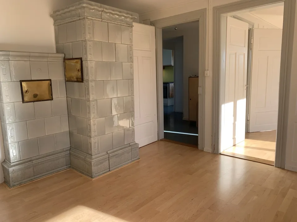 3.5 Zimmer Altbauwohnung mit Kachelofen