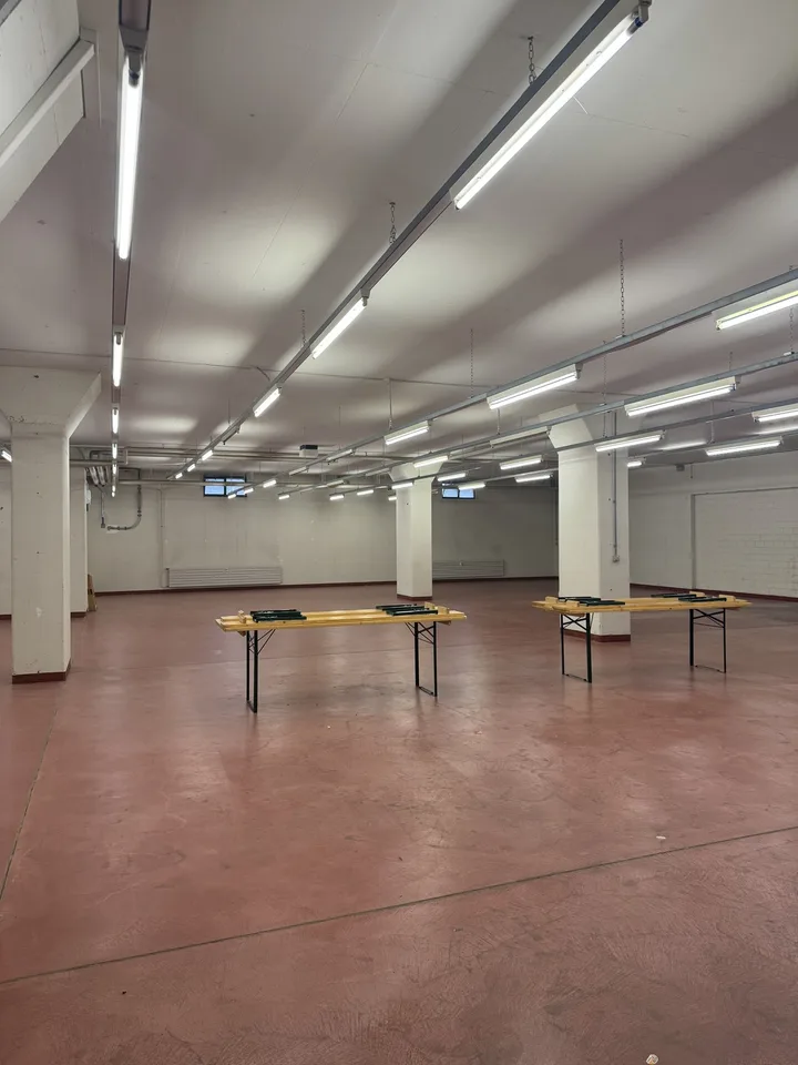 Grosszügige Lagerflächen an strategischer Lage – photo 4 of 11