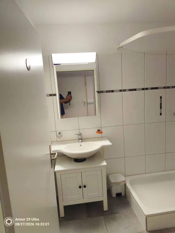 WG-Zimmer innerhalb einer grosszügigen 4½-Zimmer-Wohnung mit 175 m² Gesamtfläche