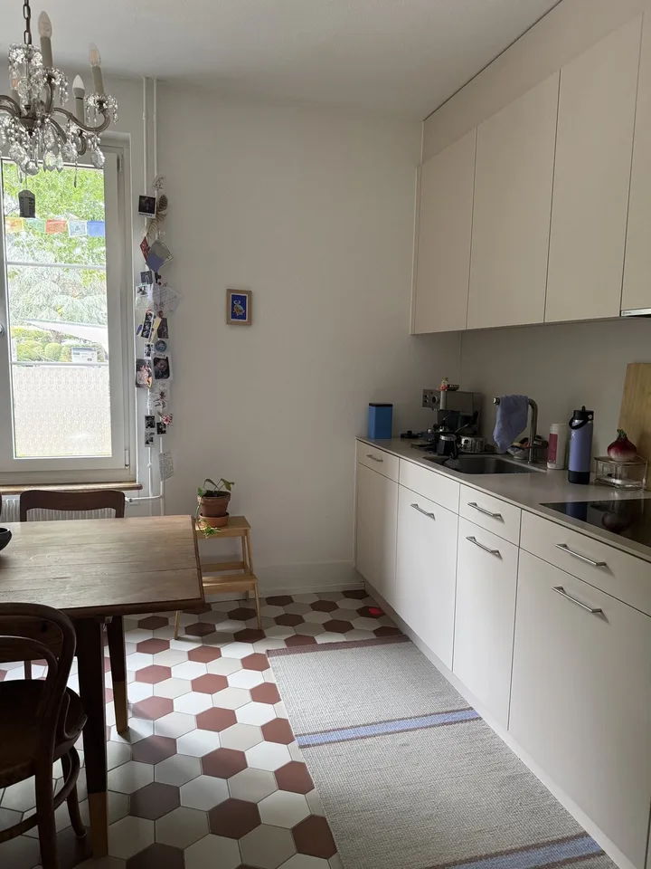 2 ZI-WOHNUNG IN BERN - FISCHERMÄTTELI, MÖBLIERT, TEMPORÄR – foto 2 di 13