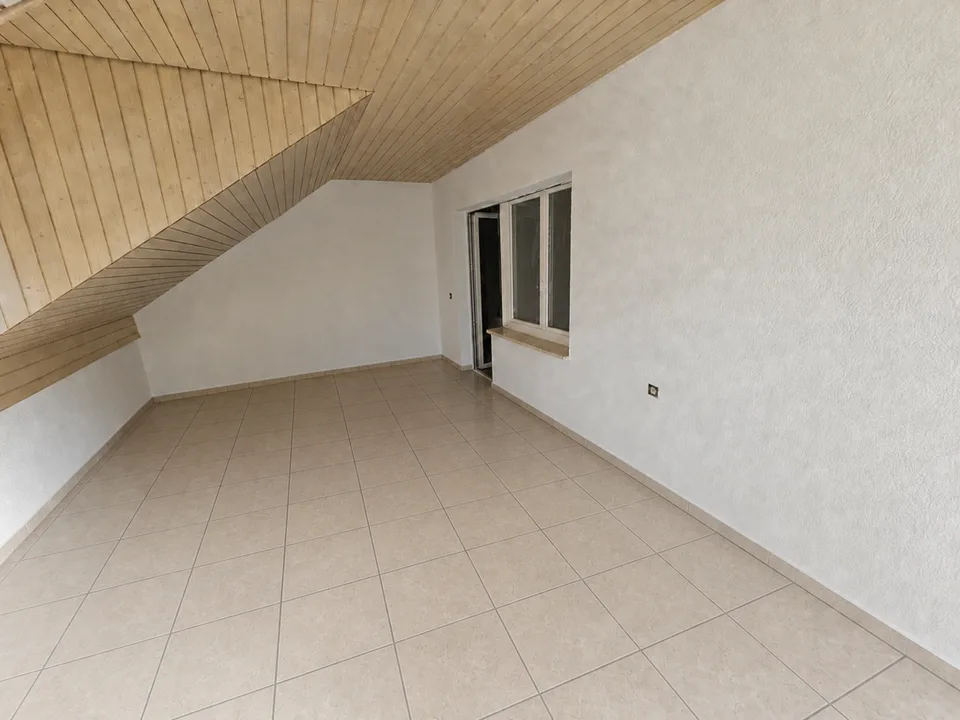 Appartement spacieux, rénové, 4 pièces, 134 m² à Oftringen