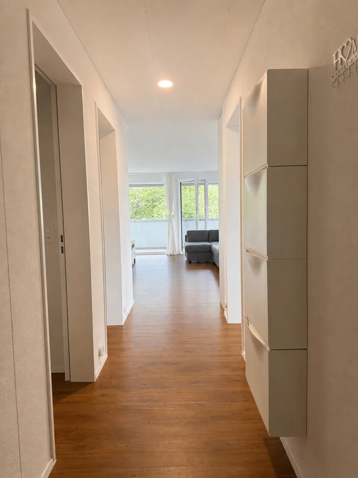 Helle 3.5-Zimmer Wohnung in Fischbach-Göslikon