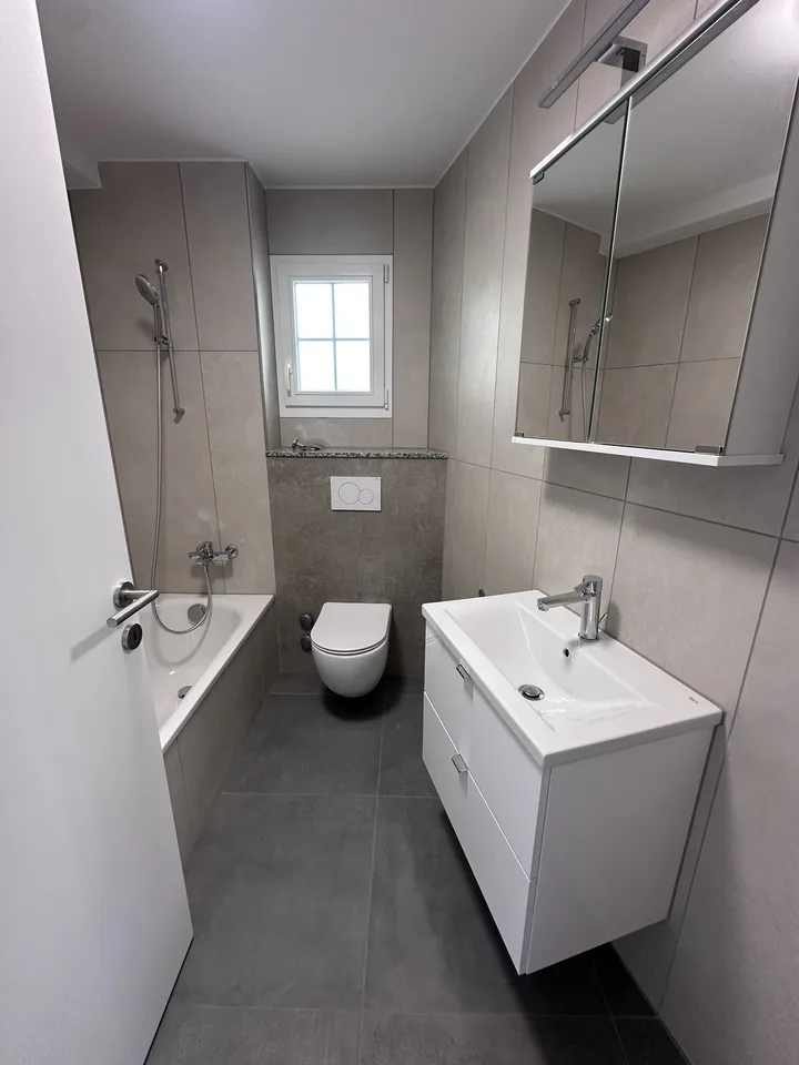 3.5 Zimmer Wohnung in saniertem Altstadt-Haus mit 2 Badezimmern