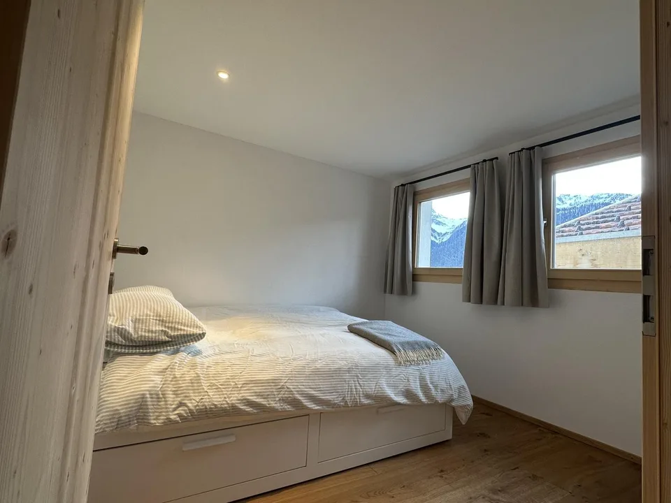 2-Zimmer-Wohnung mit Balkon – möbliert oder unmöbliert, neu saniert