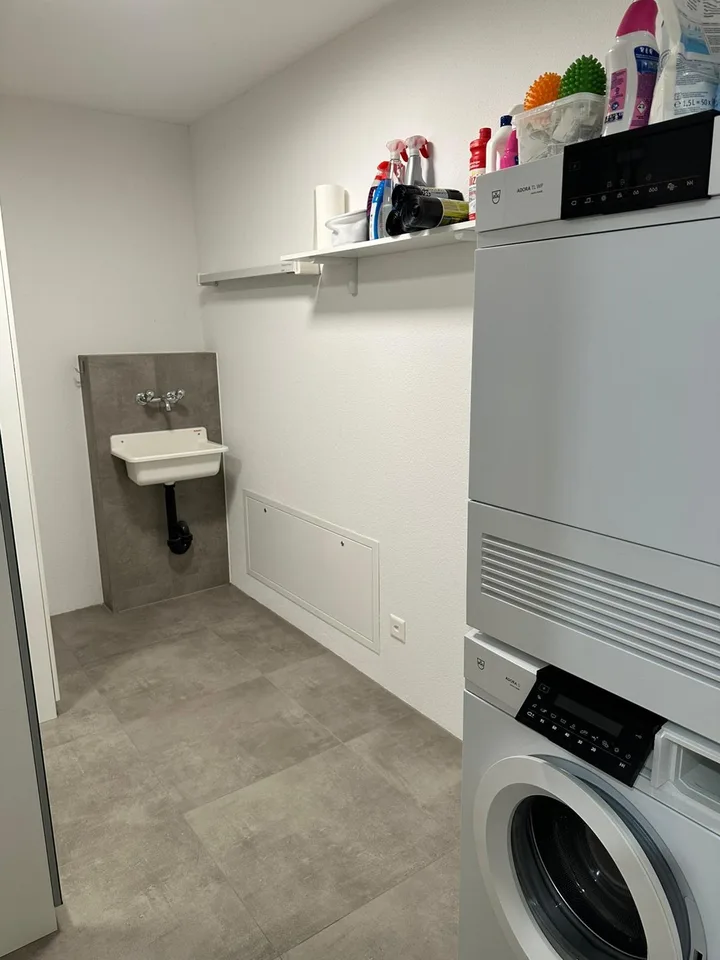 grosszügige 4.5-Zimmer Wohnung an perfekter Lage