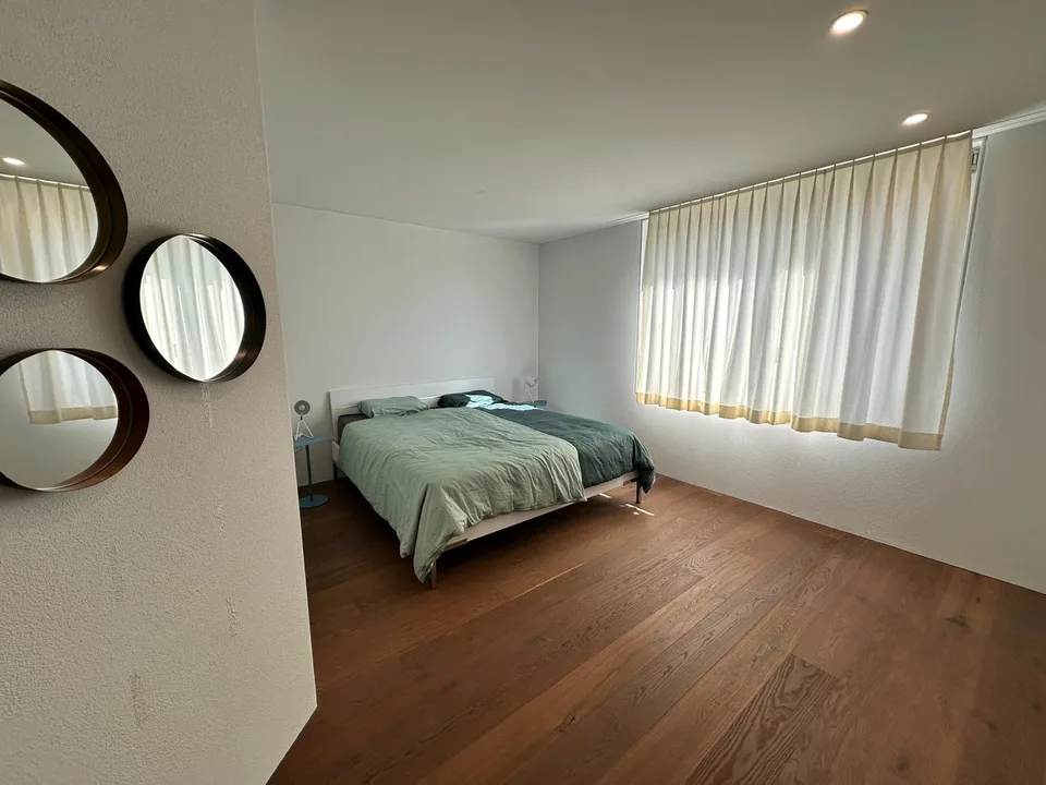 grosszügige 4.5-Zimmer Wohnung an perfekter Lage