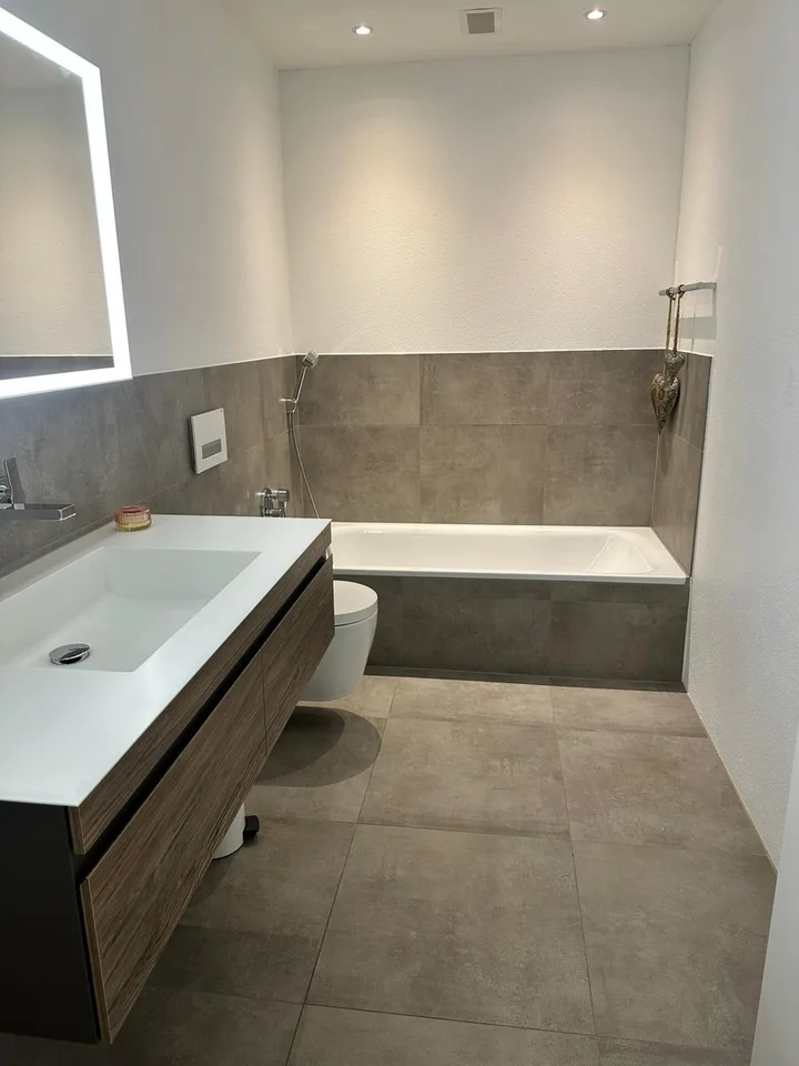 grosszügige 4.5-Zimmer Wohnung an perfekter Lage