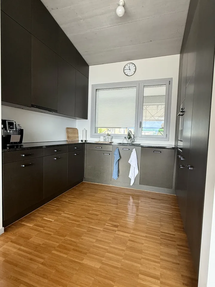 3 1/2 Zimmer in Hergiswil NW, möbliert und befristet