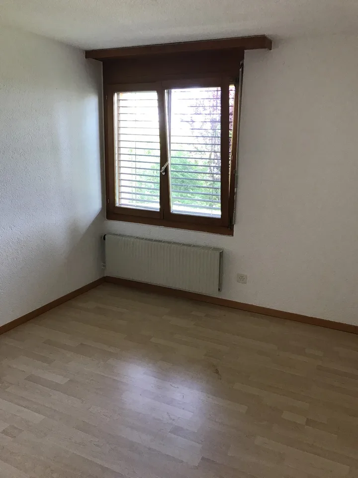 Sonnige 2-Zimmer-Wohnung mit Gartensitzplatz! In Bellach