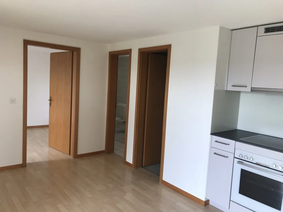 Sonnige 2-Zimmer-Wohnung mit Gartensitzplatz! In Bellach