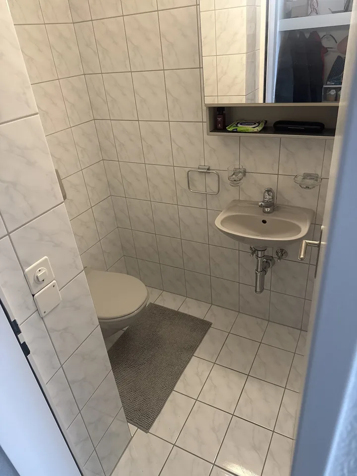 Lichtdurchflutete 4,5-Zimmer-Dachwohnung mit zwei Balkonen und viel Plat