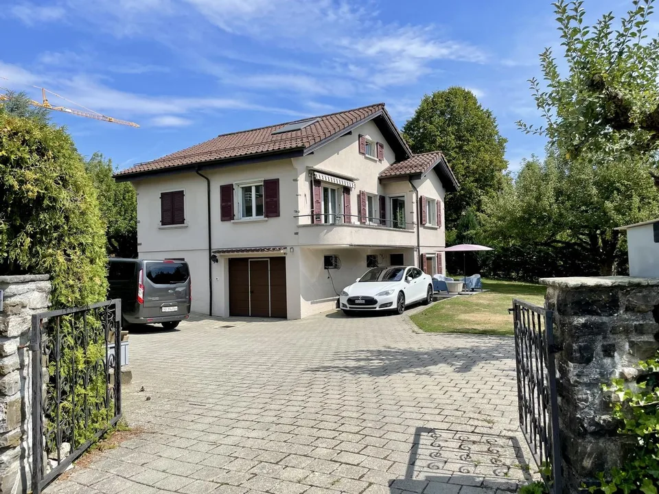 Chemin des Planches, 1066 Epalinges - CHF 4’500 exkl. NK pro Monat