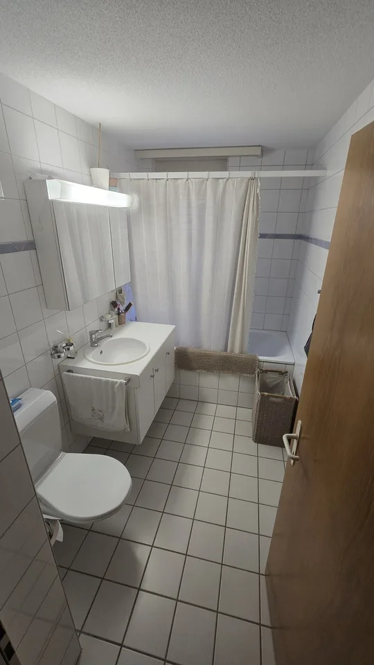 Helle 3.5-Zimmer-Wohnung in ruhiger Lage 7 Min. von Bern