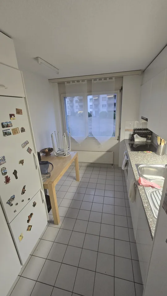 Helle 3.5-Zimmer-Wohnung in ruhiger Lage 7 Min. von Bern