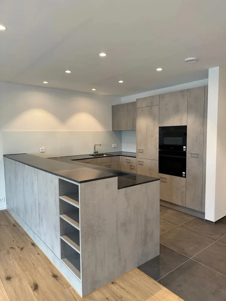 2 1/2 Zimmerwohnung im Eigentumsstandard