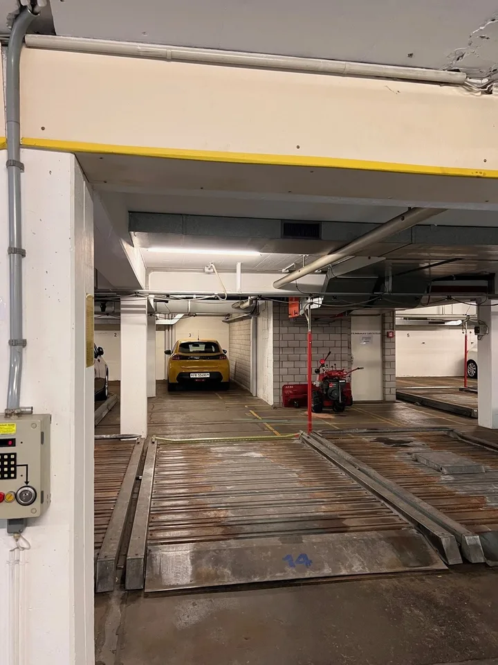 Einstellhallenplatz am Viktoriaplatz Bern mieten – Foto 2 von 2