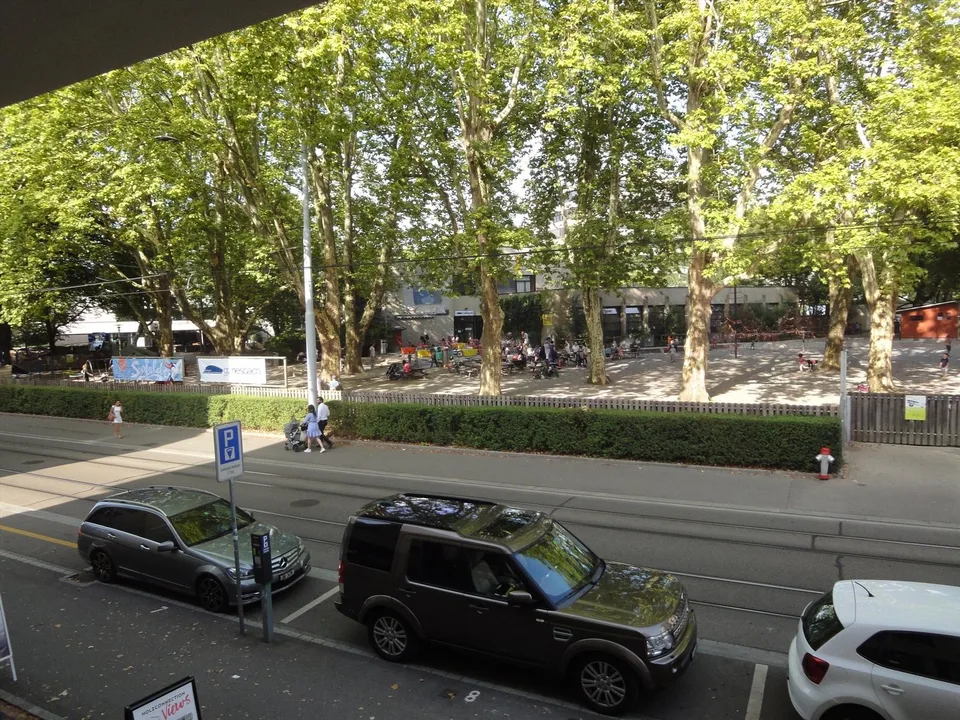 Grosszügige Wohnung im Herzen von Zürich Seefeld! – Foto 8 von 9