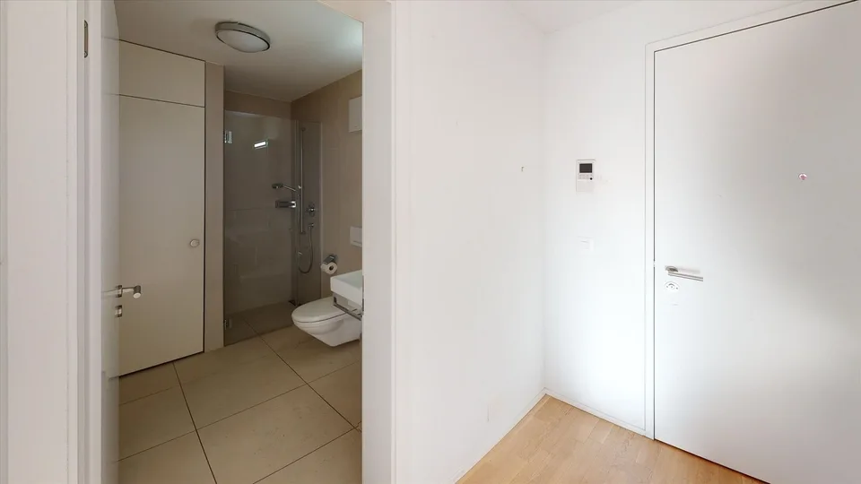 Grosszügige Wohnung im Herzen von Zürich Seefeld! – Foto 5 von 9