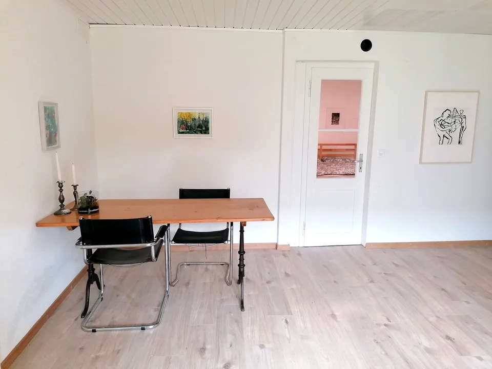 2 pièces à Erlach