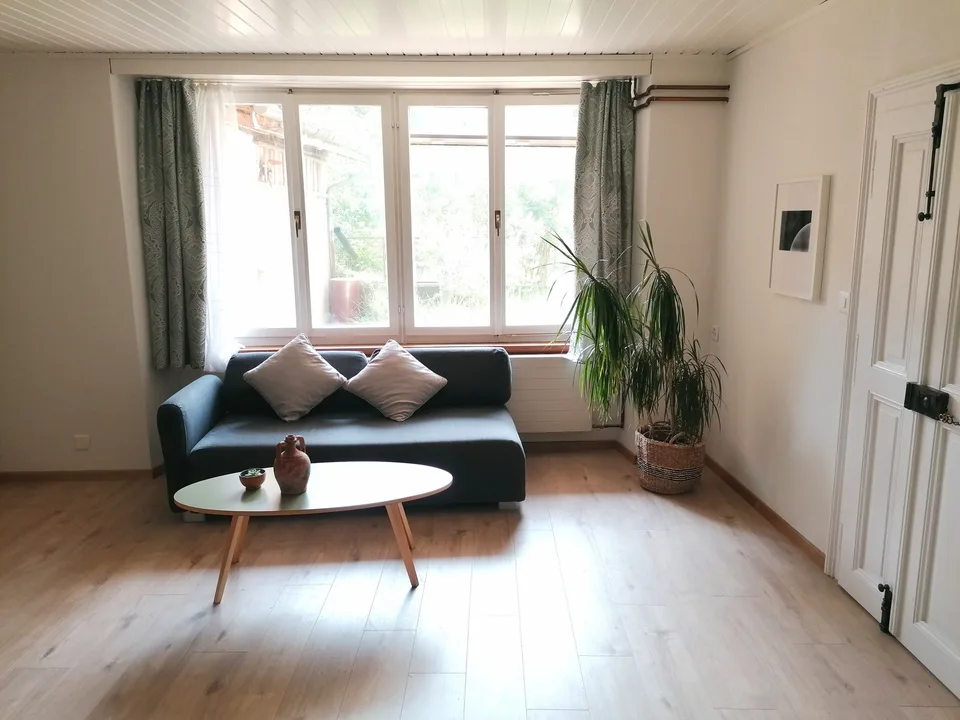2 pièces à Erlach