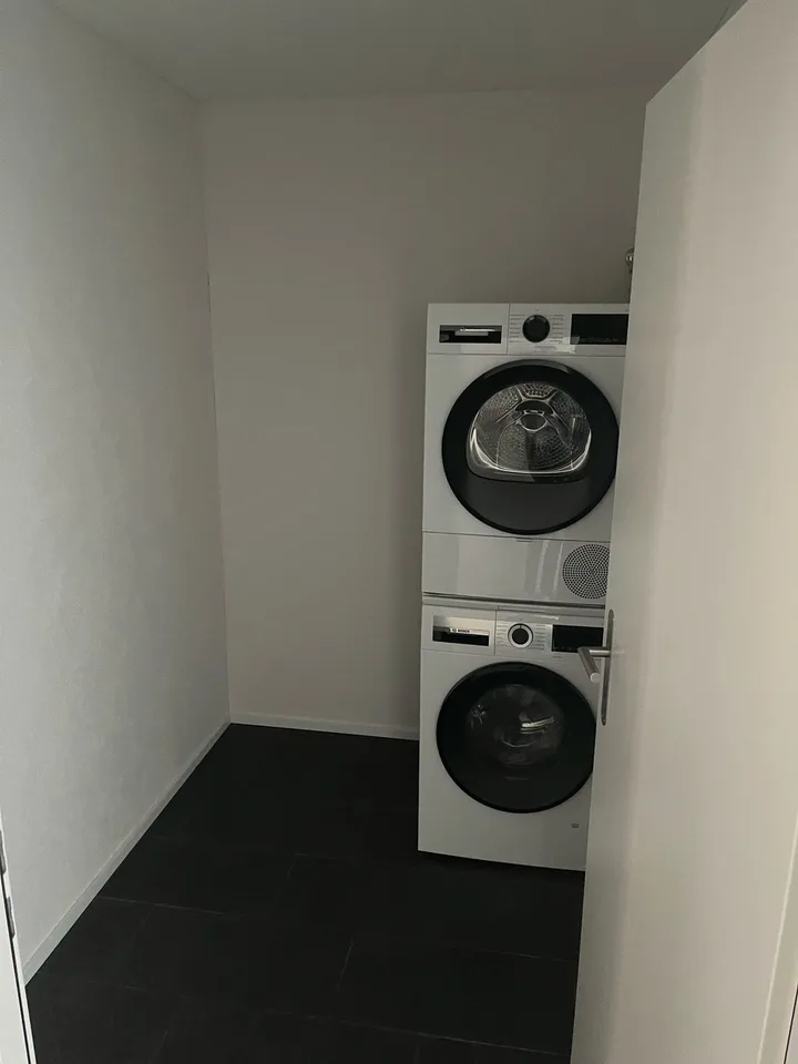 Moderne 4.5 Zimmer Wohnung in zentraler Lage