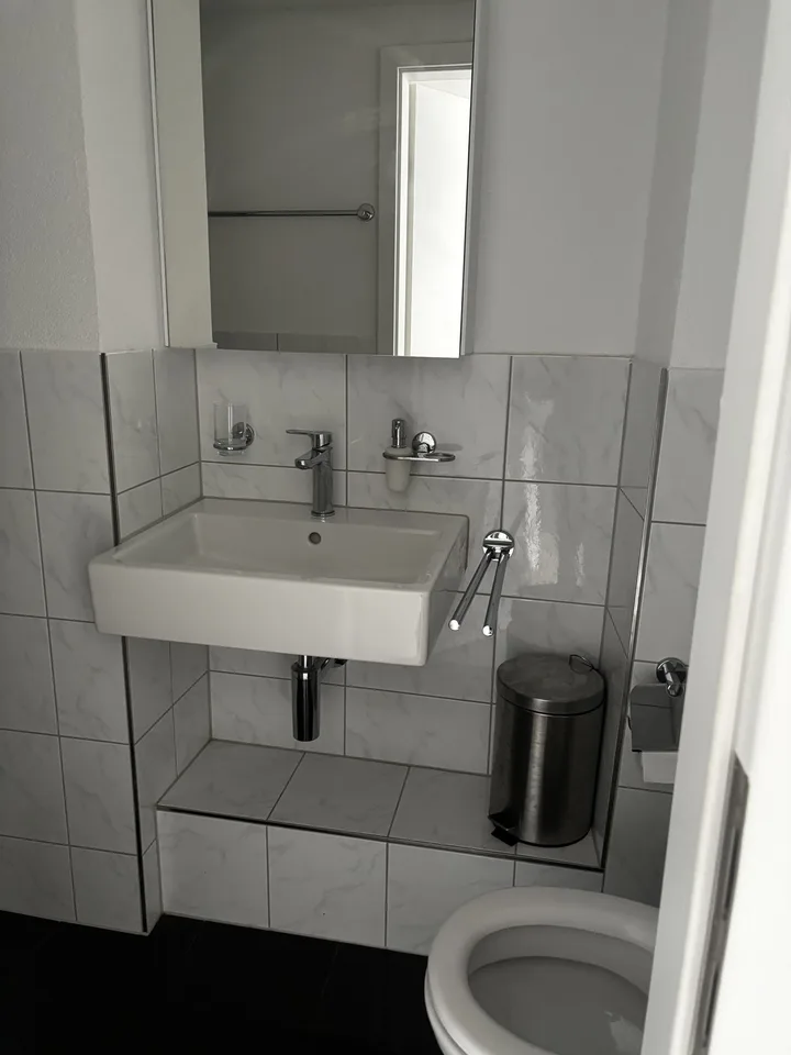 Schwanen str12, 8840 Einsiedeln - CHF 1’100 inkl. NK pro Monat